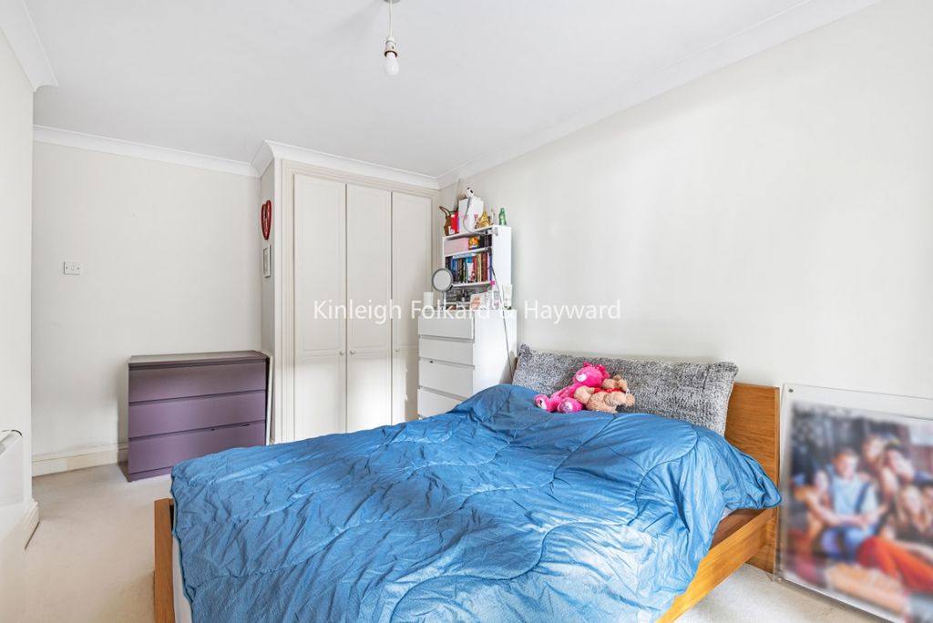 Property photo 3 of 7 E860A0Ea-d9c2-4205-9