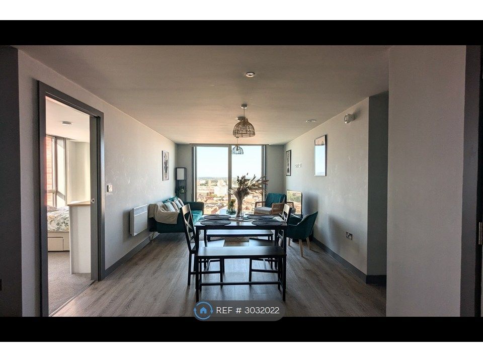 Property photo 2 of 18 Open-Plan Living Room And Dining Area