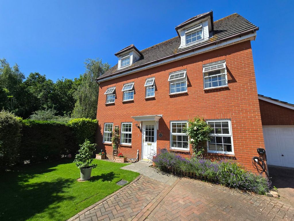 Property photo 1 of 25 Picture No. 36