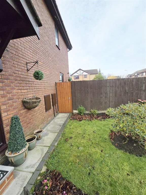 Property photo 2 of 22 External Front