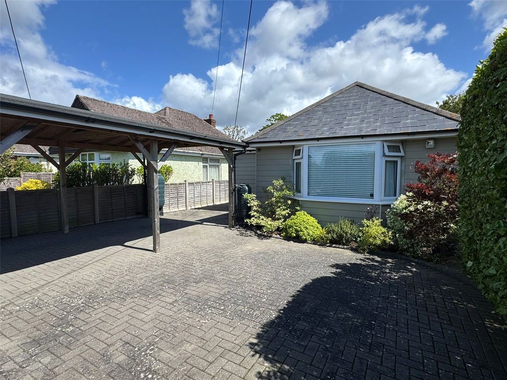Property photo 1 of 19 Picture No. 23