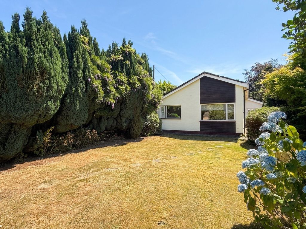 Property photo 2 of 15
