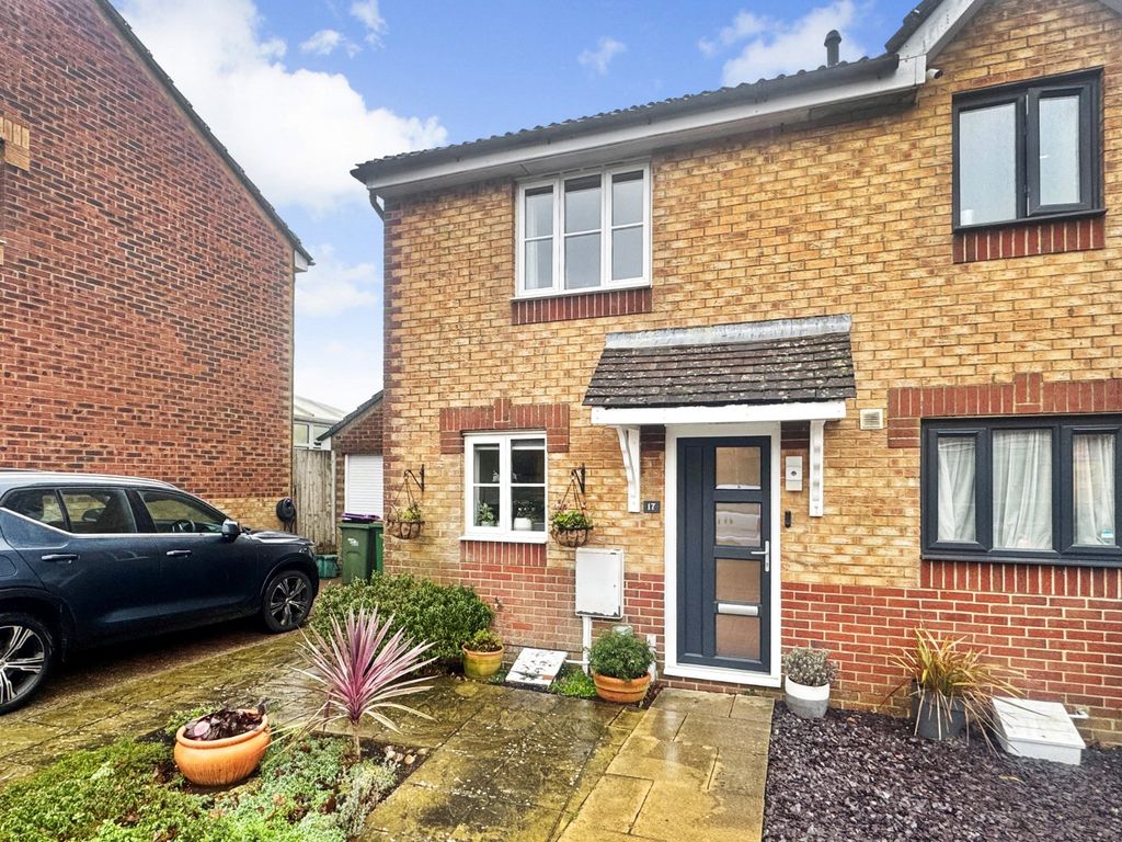 Property photo 1 of 13 Frontage