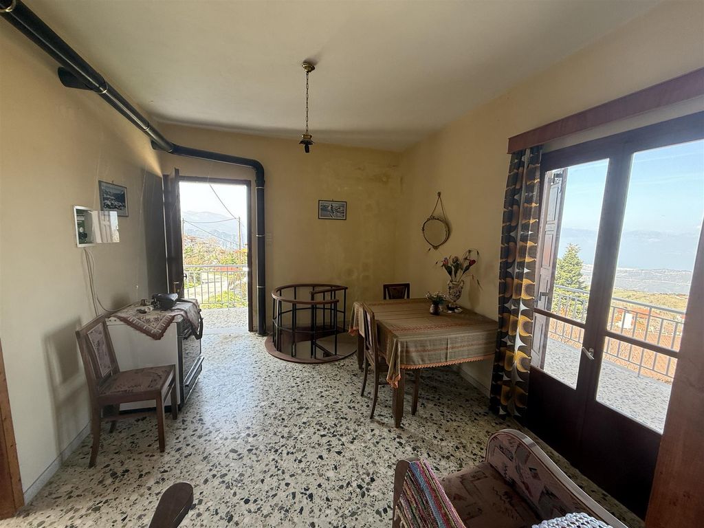Property photo 1 of 10 Two-Storey 3-Bedroom House With Garden And Unobstructed Views In Pyrgaki, Aigio