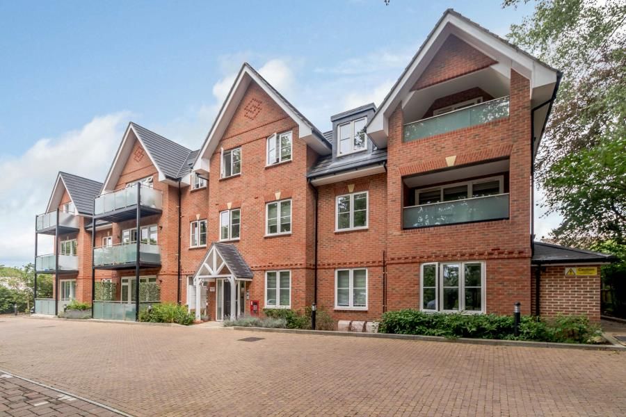 Property photo 1 of 10