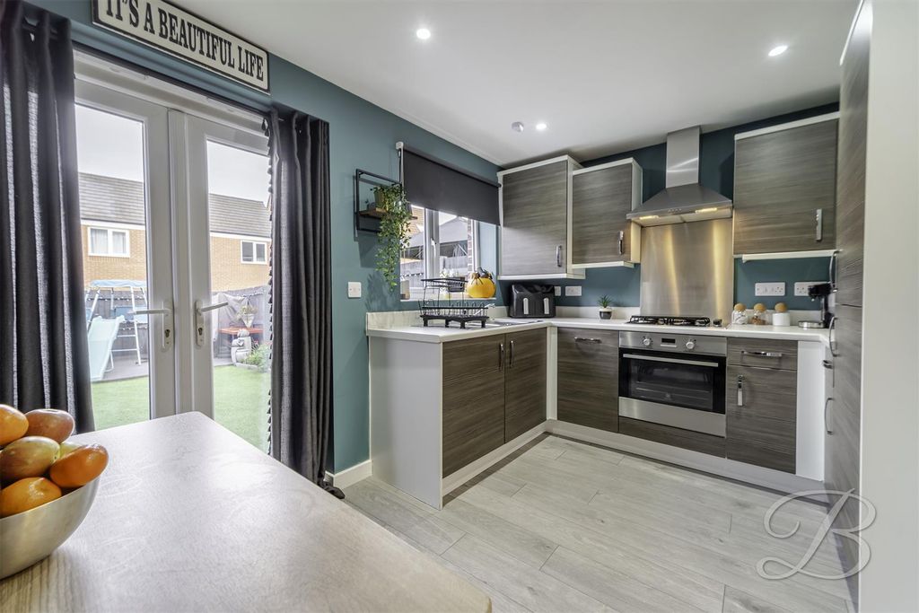 Property photo 2 of 40 Ccltd-17.Jpg
