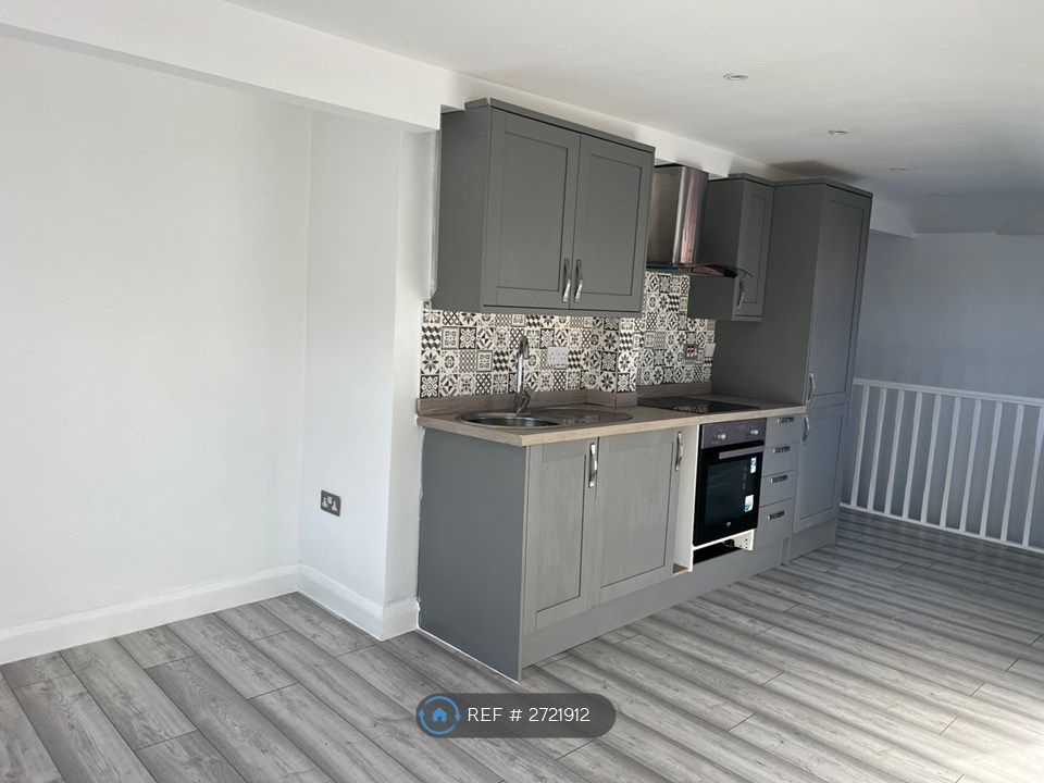 Property photo 3 of 4