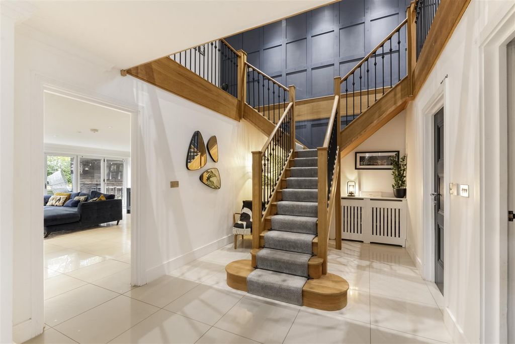 Property photo 2 of 40 6Orwell04.Jpg