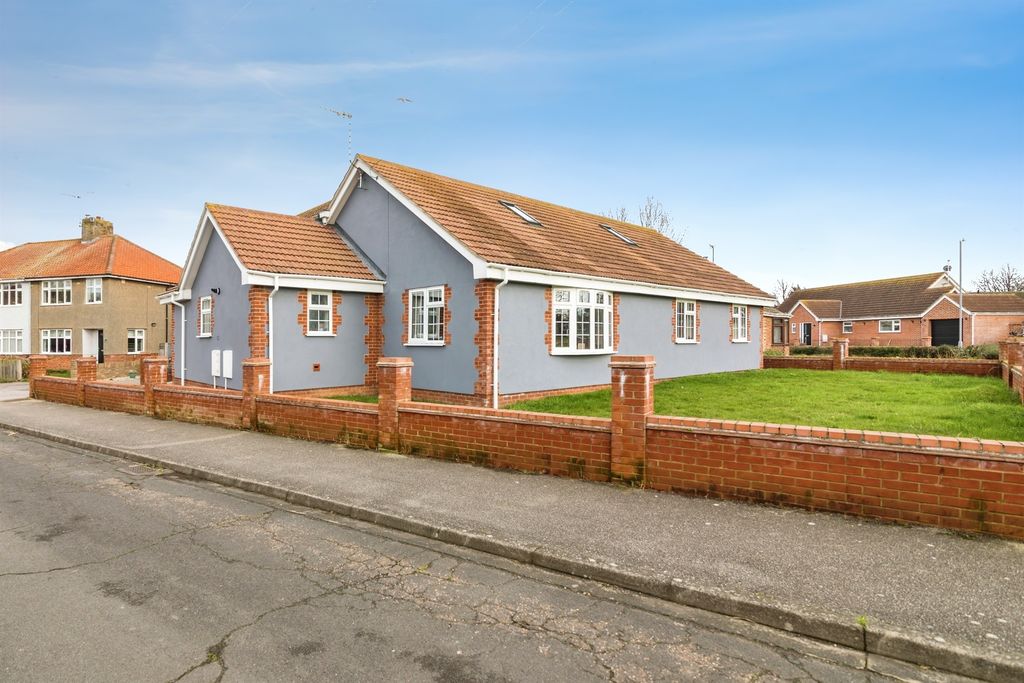 Property photo 1 of 20