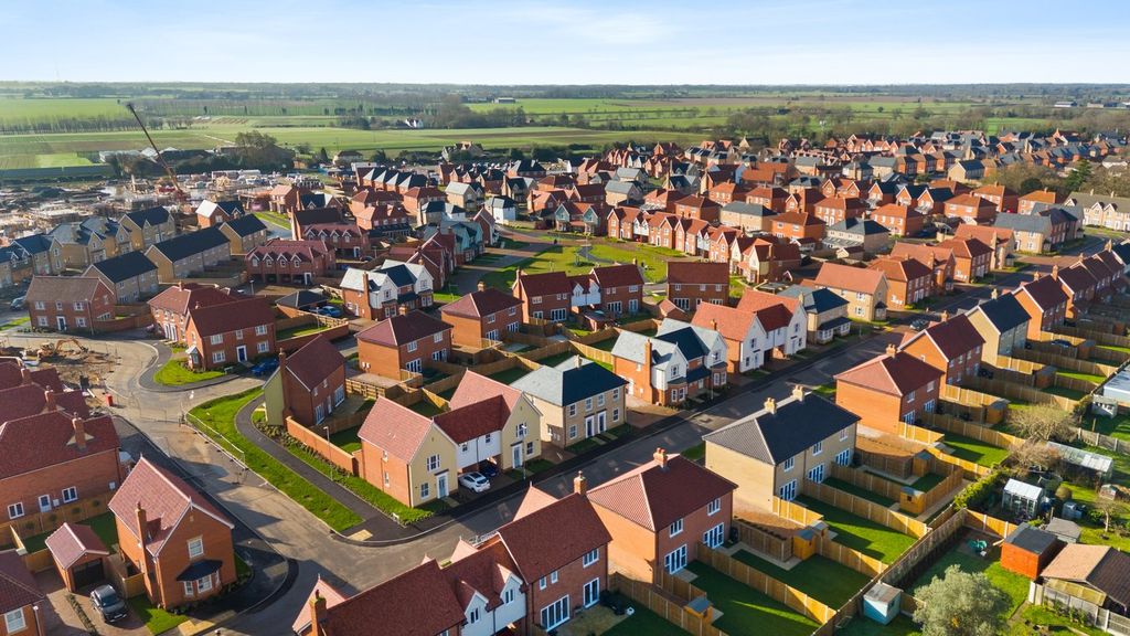 Property photo 1 of 21