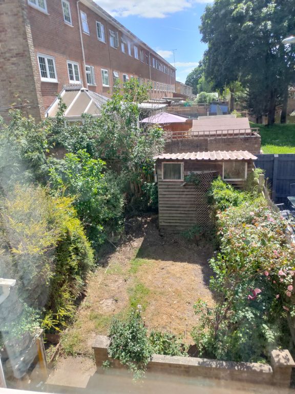 Property photo 1 of 14 Cover