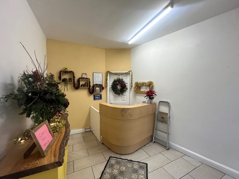 Property photo 2 of 9 Photo 8