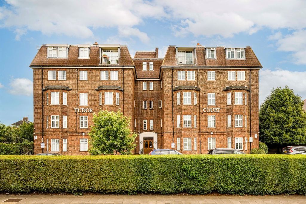 Property photo 1 of 7