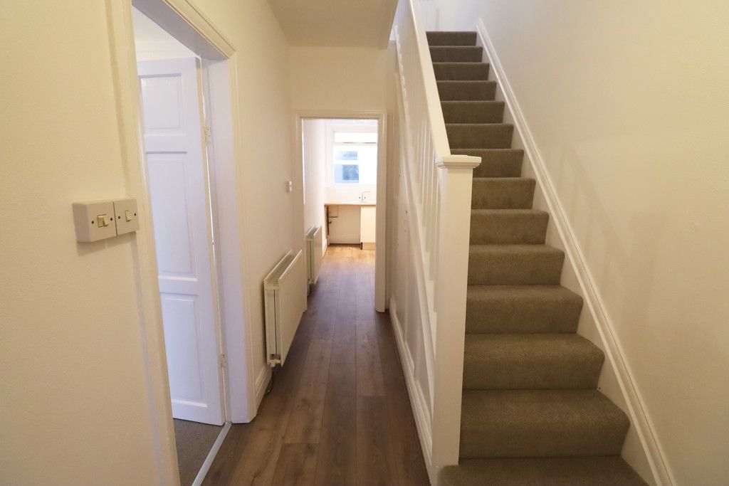 Property photo 2 of 18 Photo 16