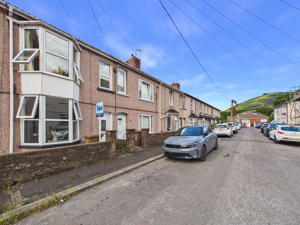 Property photo 1 of 14 Cam06353G6-Pr0021-Still014