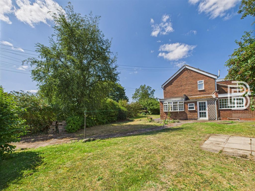 Property photo 3 of 27 Cam05587G0-Pr0022-Still006.Jpg