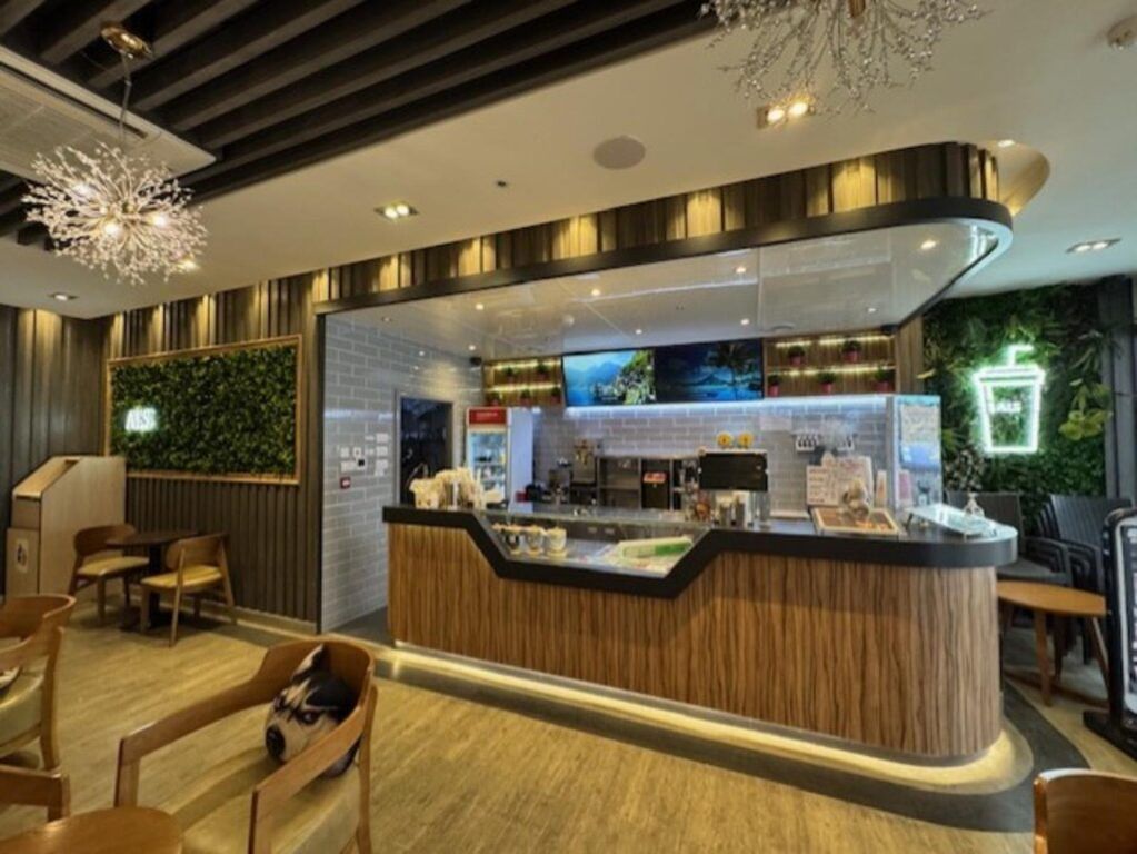 Property photo 3 of 8