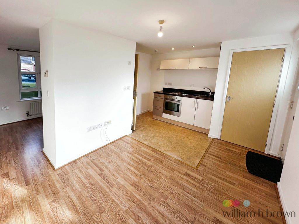 Property photo 3 of 12 Image