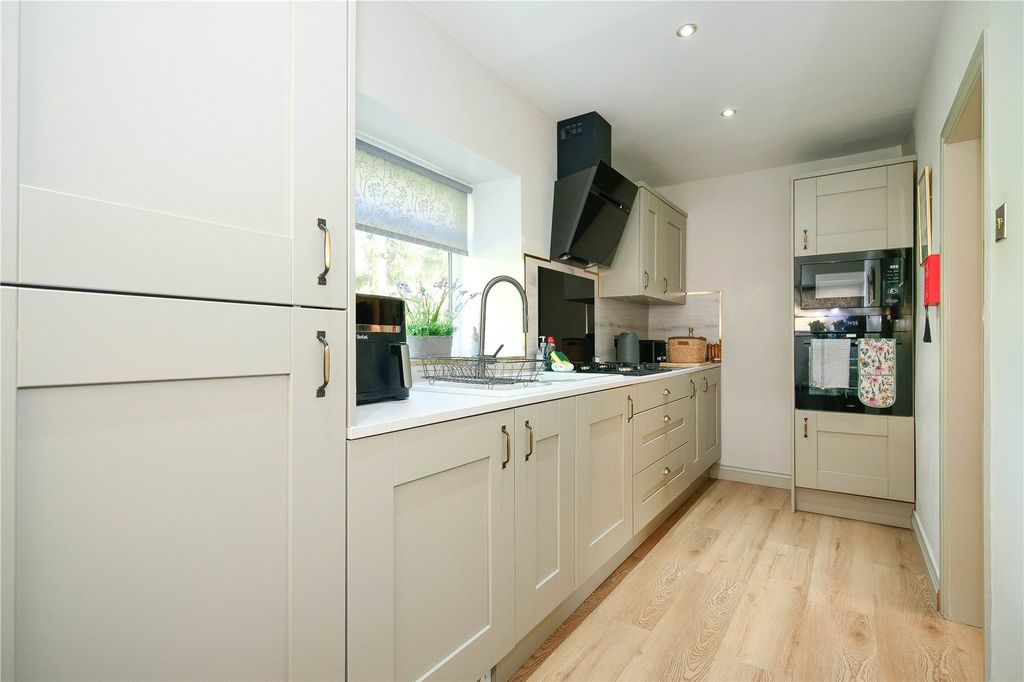 Property photo 3 of 17 Picture No. 03