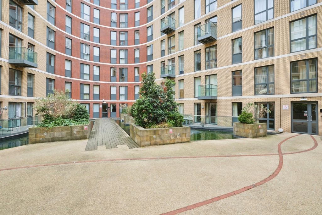 Property photo 1 of 19 Photo