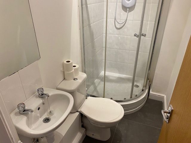 Property photo 2 of 5