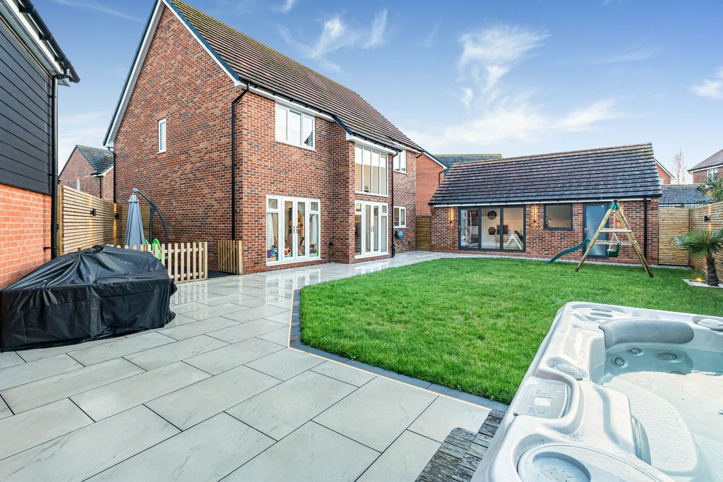 Property photo 2 of 34 Rear