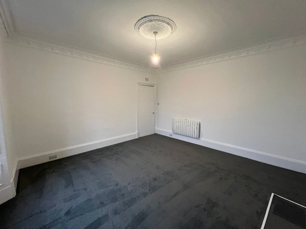 Property photo 2 of 7 Photo 2