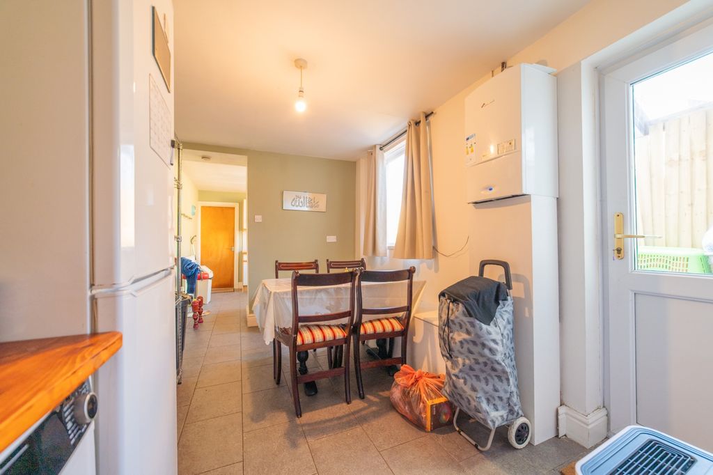 Property photo 3 of 15 Call 02920 454555 To Secure Your Viewing_3