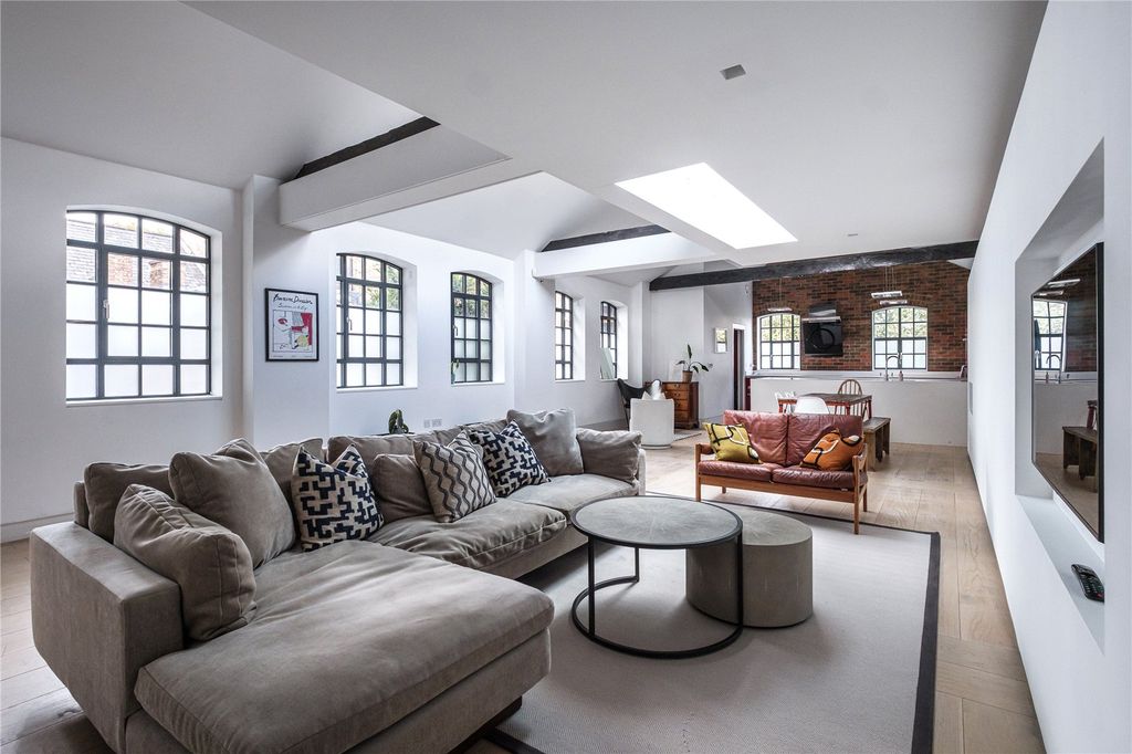 Property photo 1 of 24 Picture No. 59