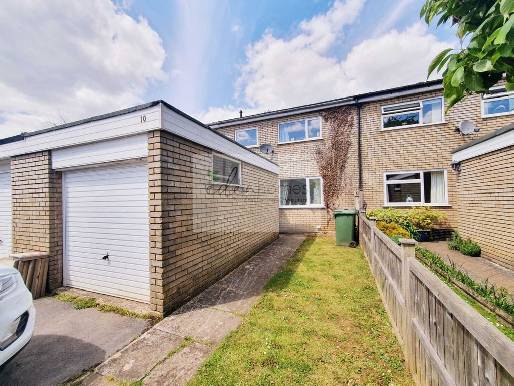 Property photo 1 of 11 Front.Jpeg