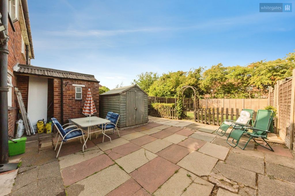 Property photo 2 of 15 Pbox-Img.Jpg