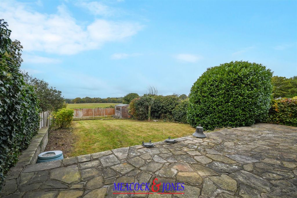 Property photo 2 of 26 Dsc_7396 Copy.Jpg