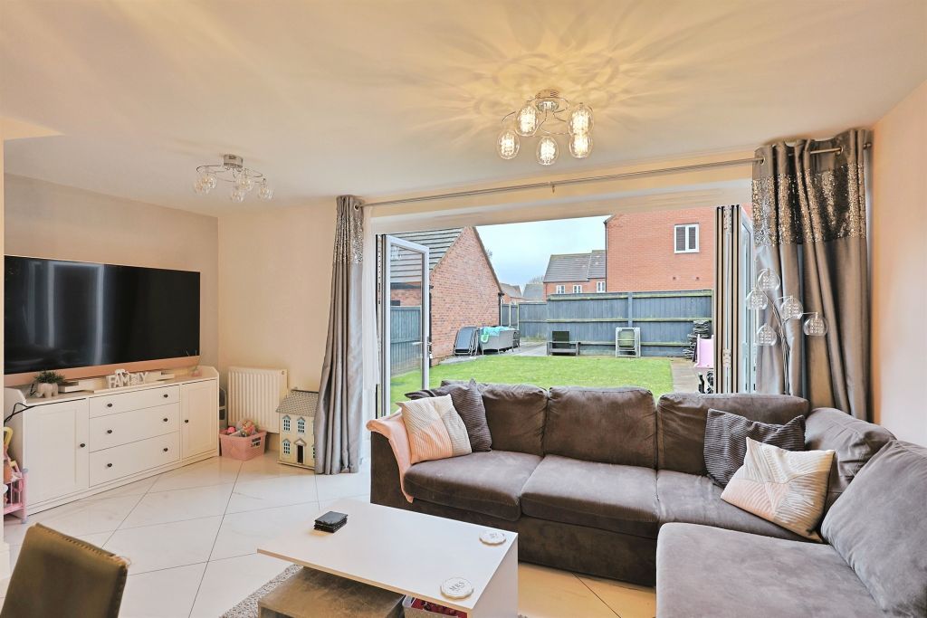 Property photo 3 of 24