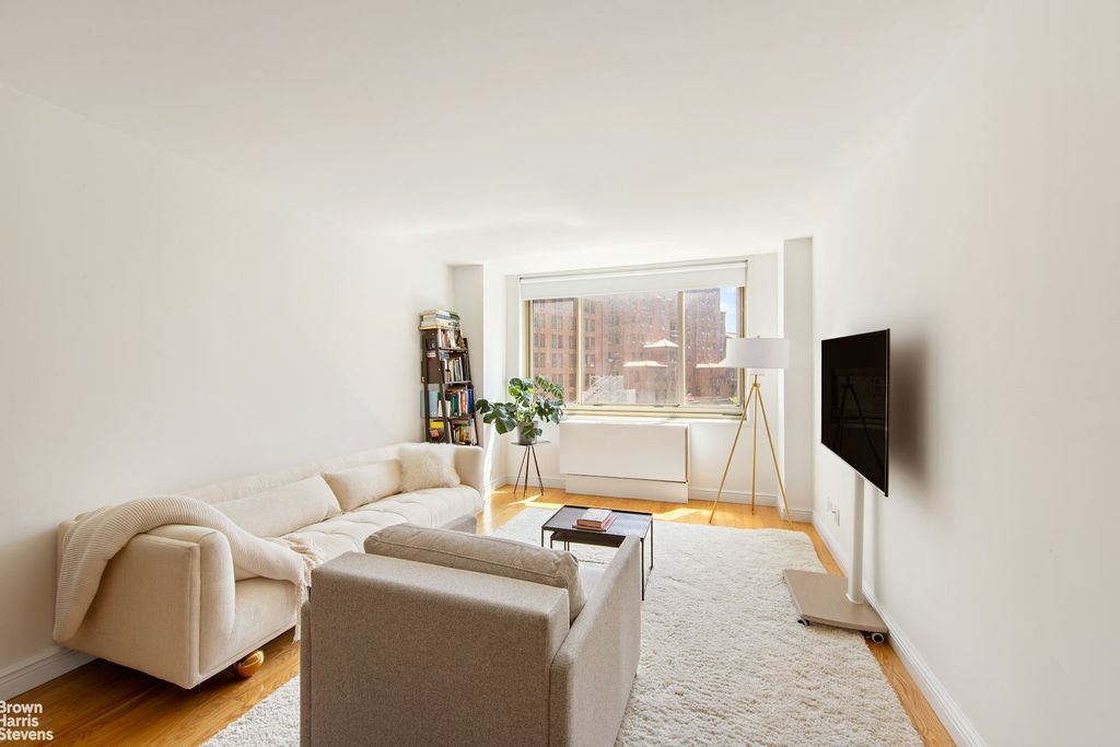 Property photo 3 of 13 <Alttext/>