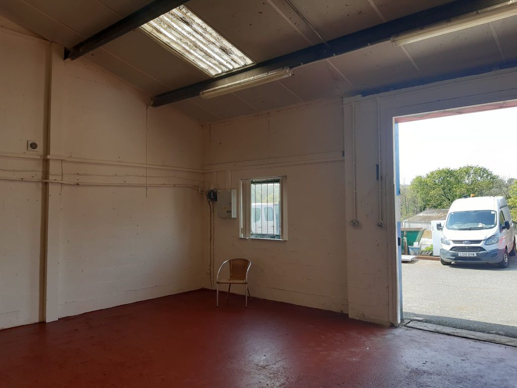 Property photo 3 of 4