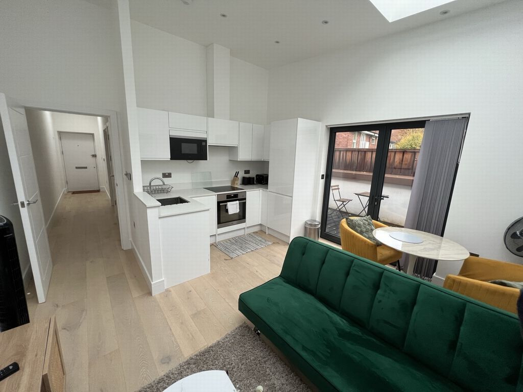 Property photo 3 of 10 Photo 3