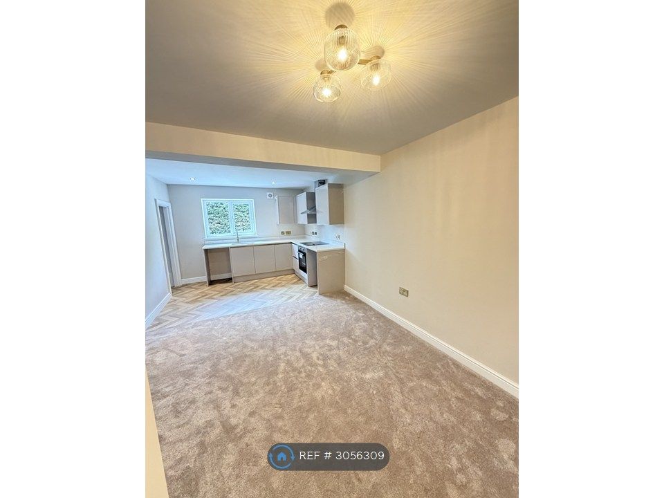 Property photo 2 of 4 Kitchen/Dining/Living Area