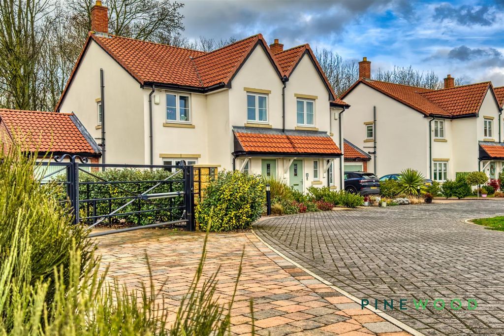 Property photo 1 of 24 Front