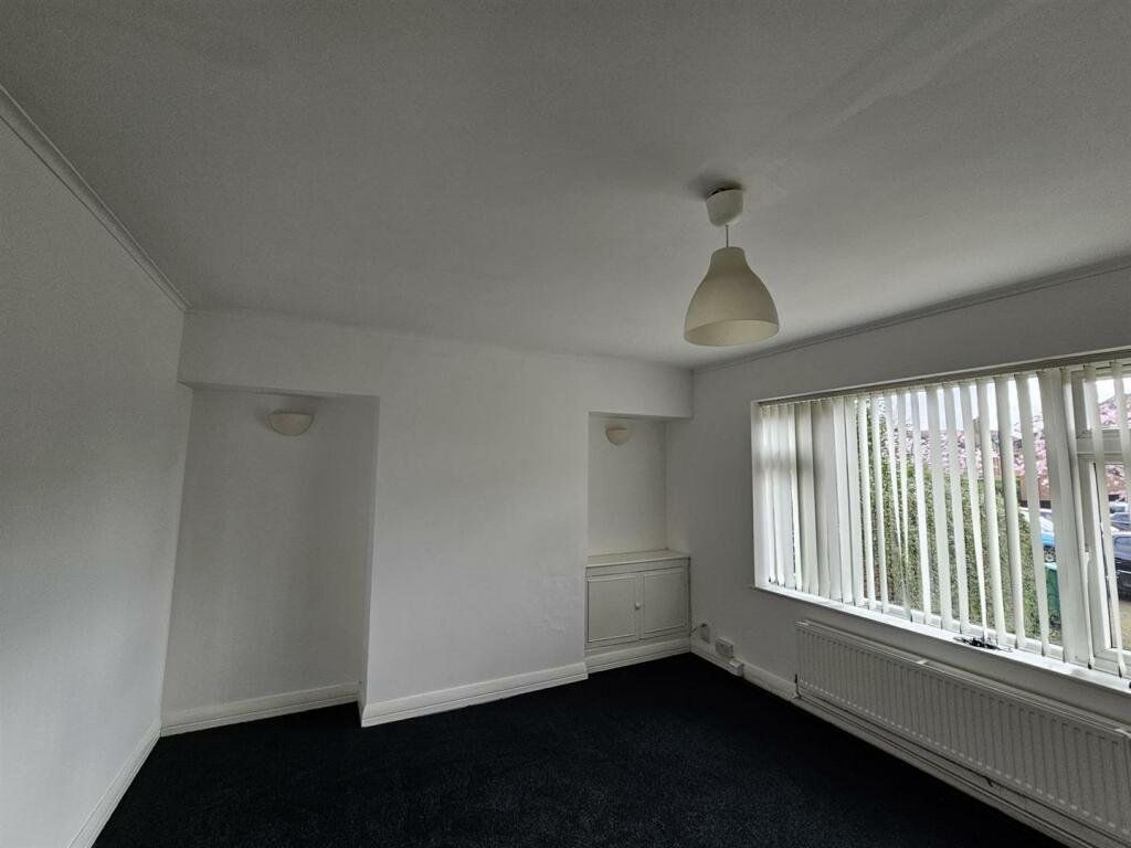 Property photo 3 of 8 Picture No. 07