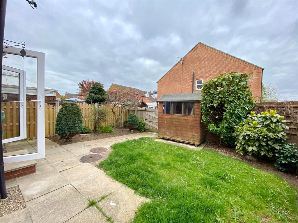 Property photo 2 of 13