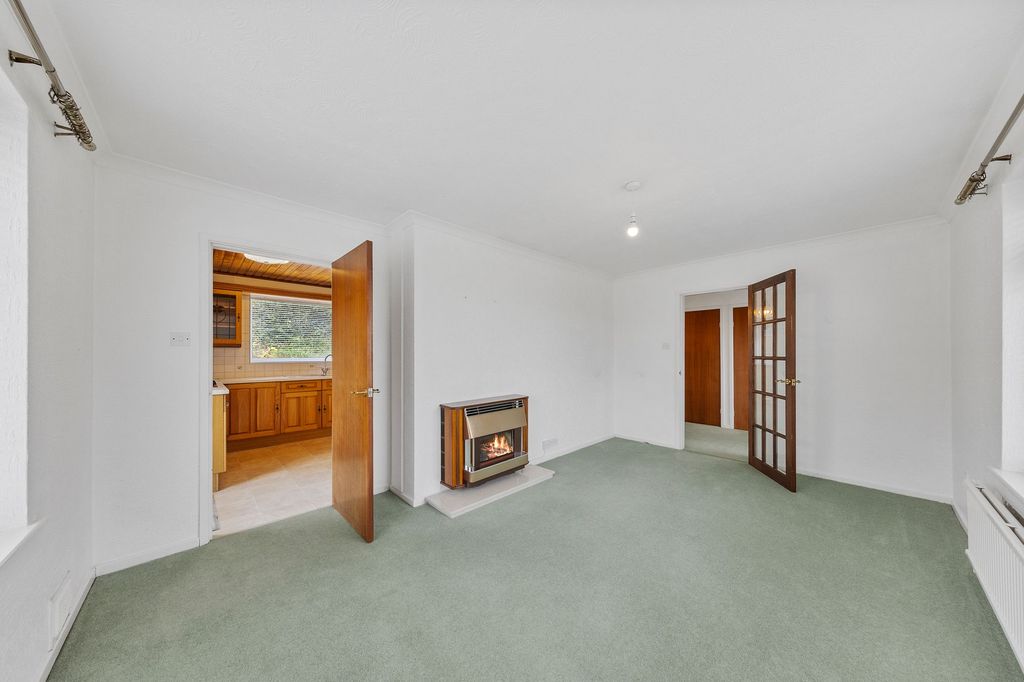 Property photo 2 of 24