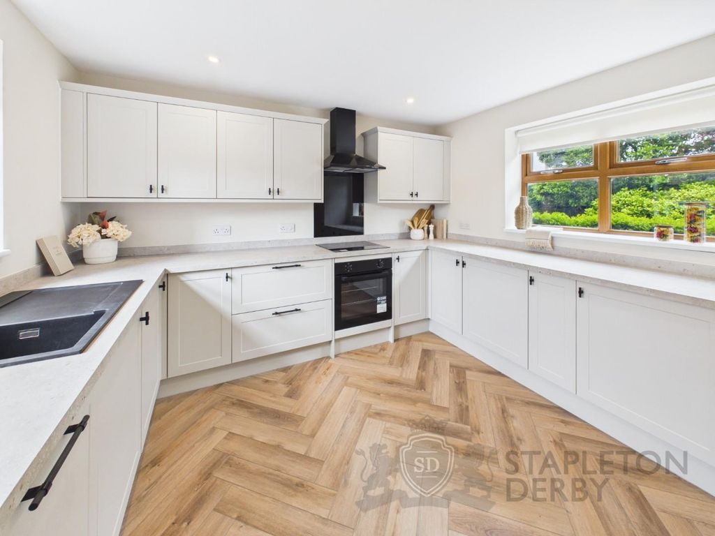 Property photo 3 of 10 9Ye_409Dj0Sclmkl5Kri-G.Jpg