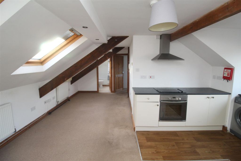 Property photo 2 of 6 Img_1470.Jpg