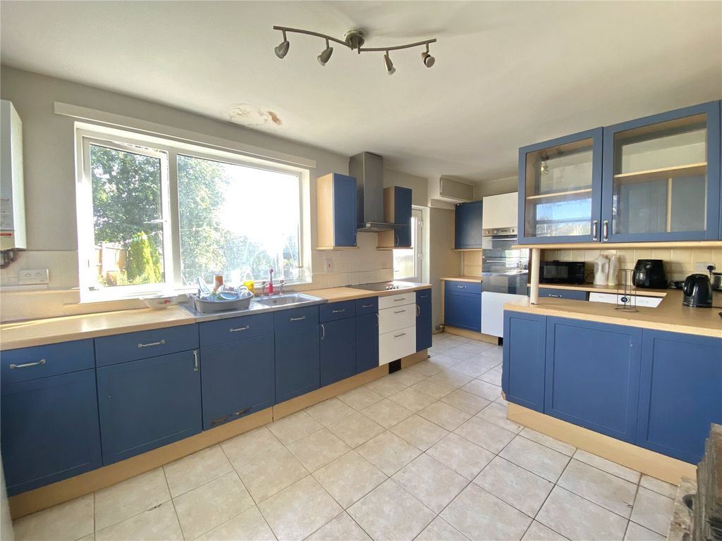 Property photo 3 of 11 Picture No. 04