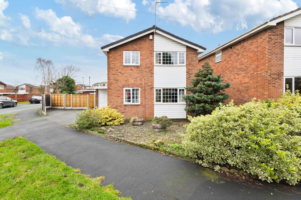 Property photo 1 of 23