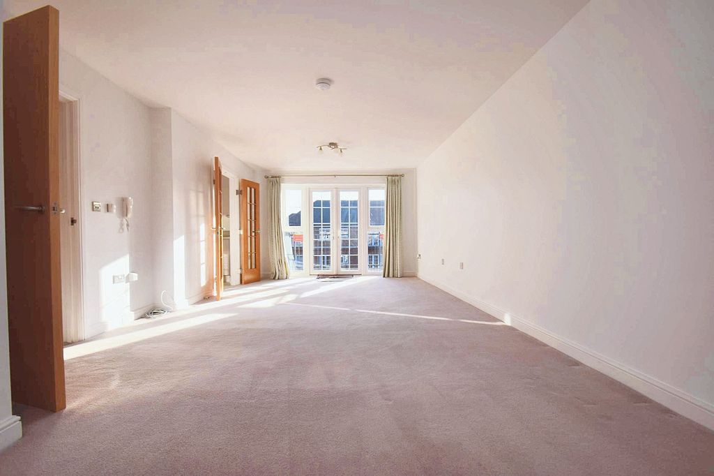 Property photo 2 of 13 Living Room