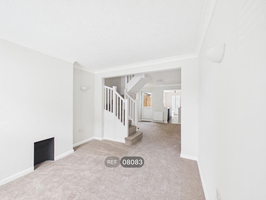 Property photo 2 of 12 Living/Dining Room