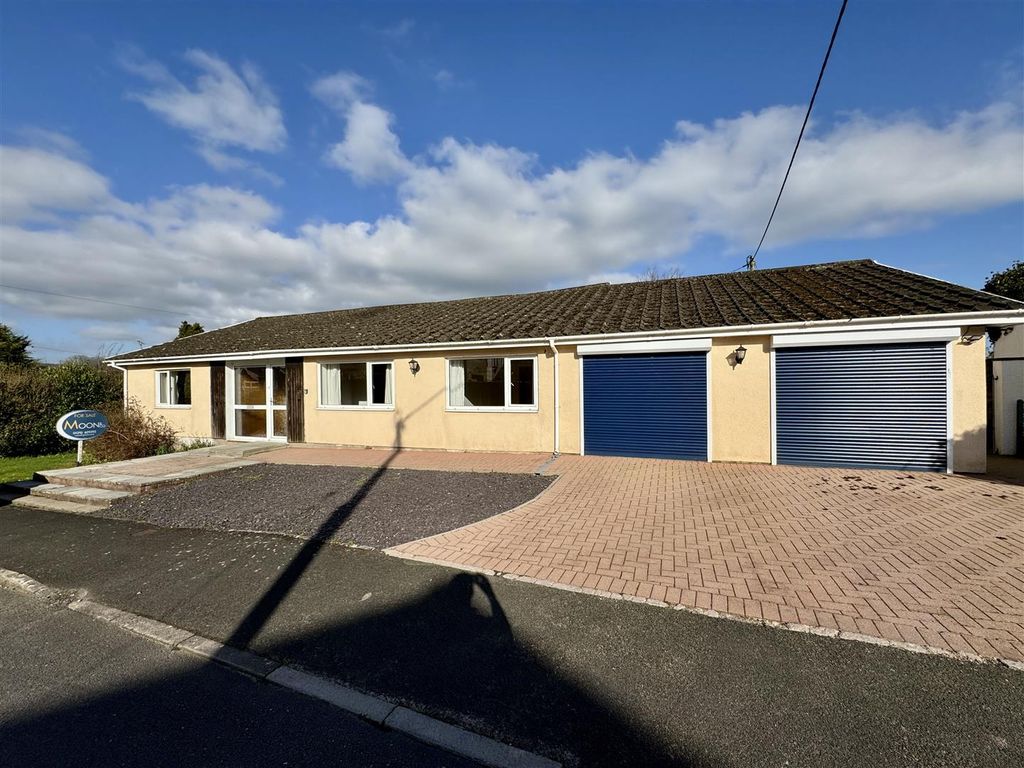 Property photo 1 of 15 Front Elevation