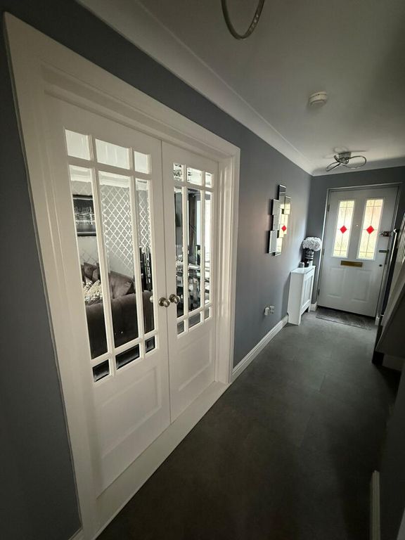 Property photo 3 of 36 Hallway