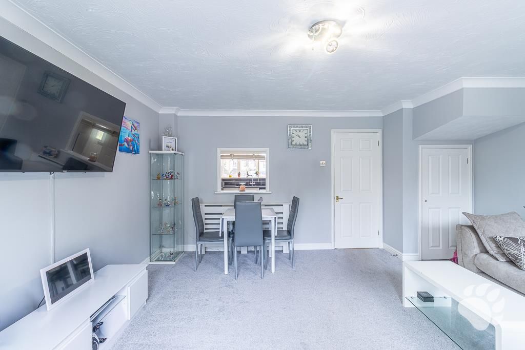 Property photo 3 of 28 Lounge/Diner